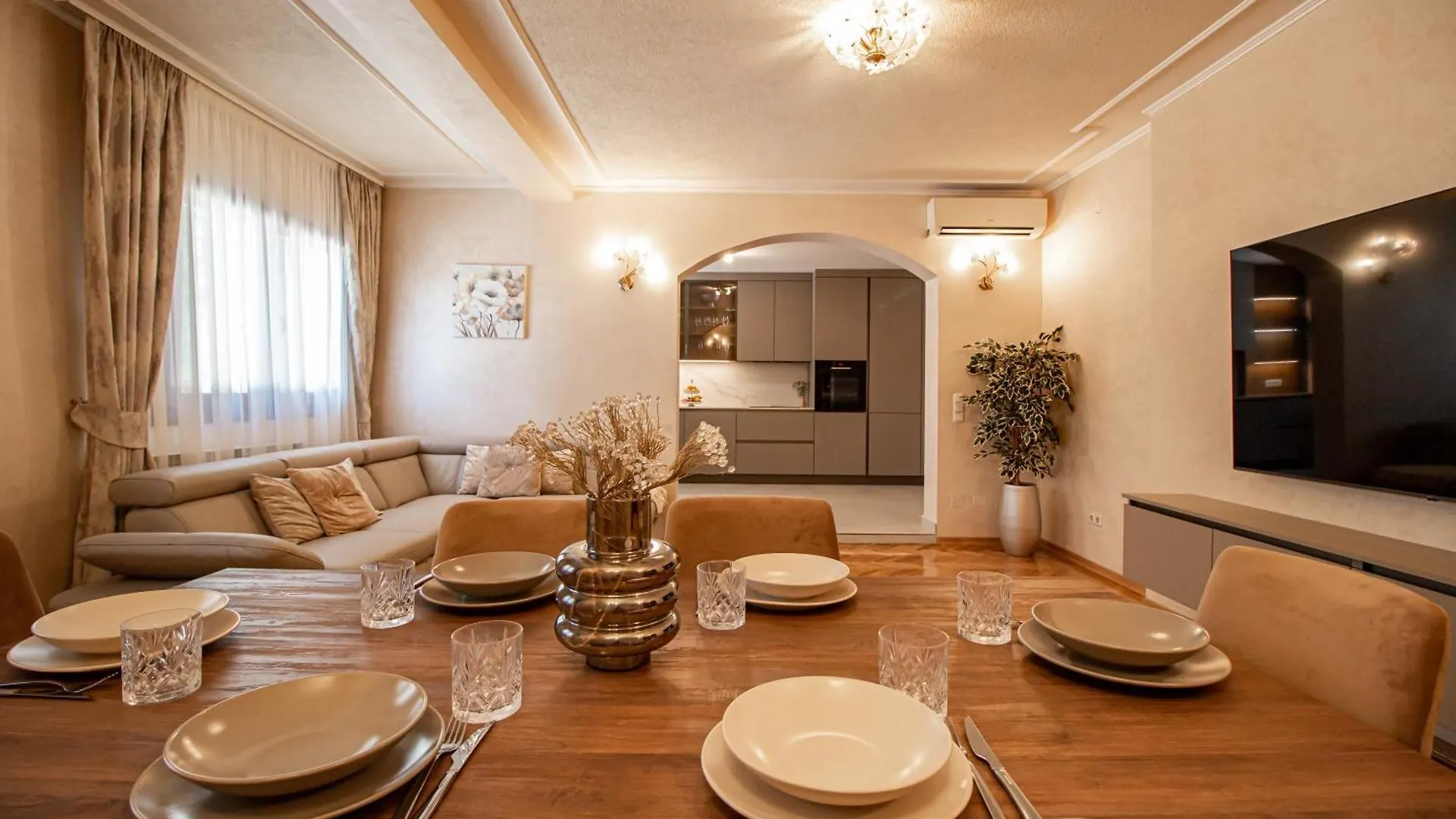Villa Rose Rovigno 0*,