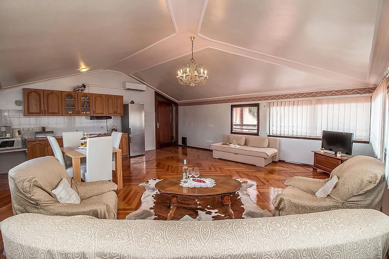 Appartamento Villa Rose Rovigno