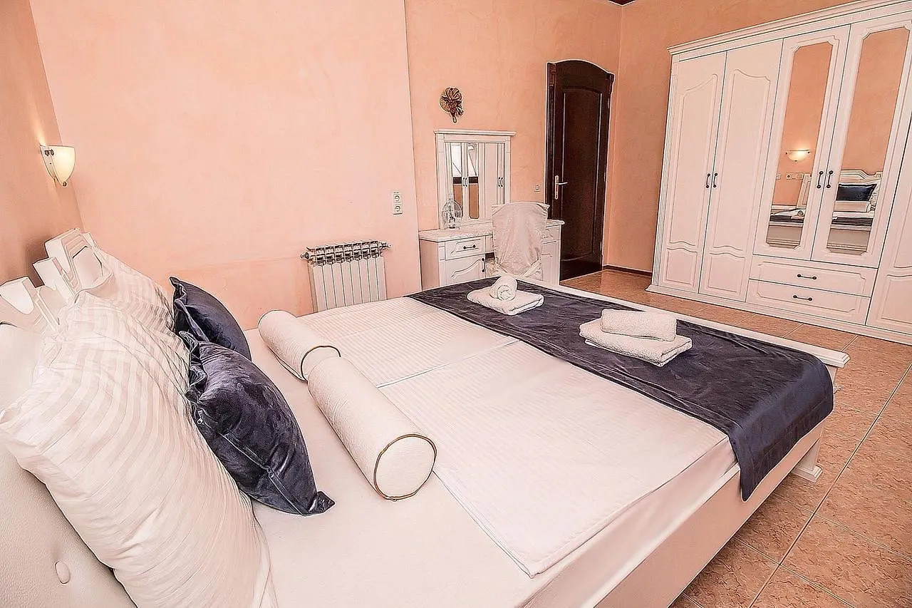 Villa Rose Rovigno Croazia